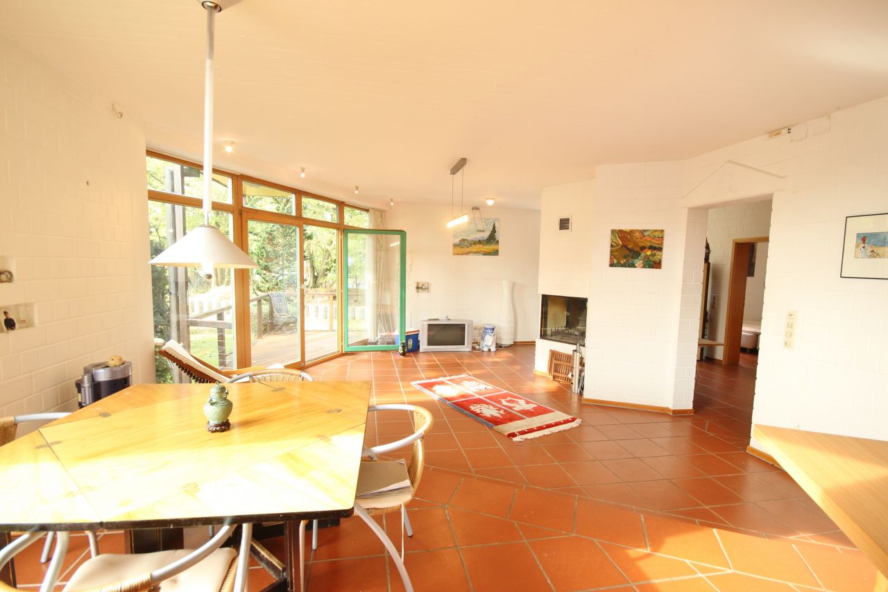 Ihr Traumhaus in Essen – Modernes Wohnen mit Fernblick